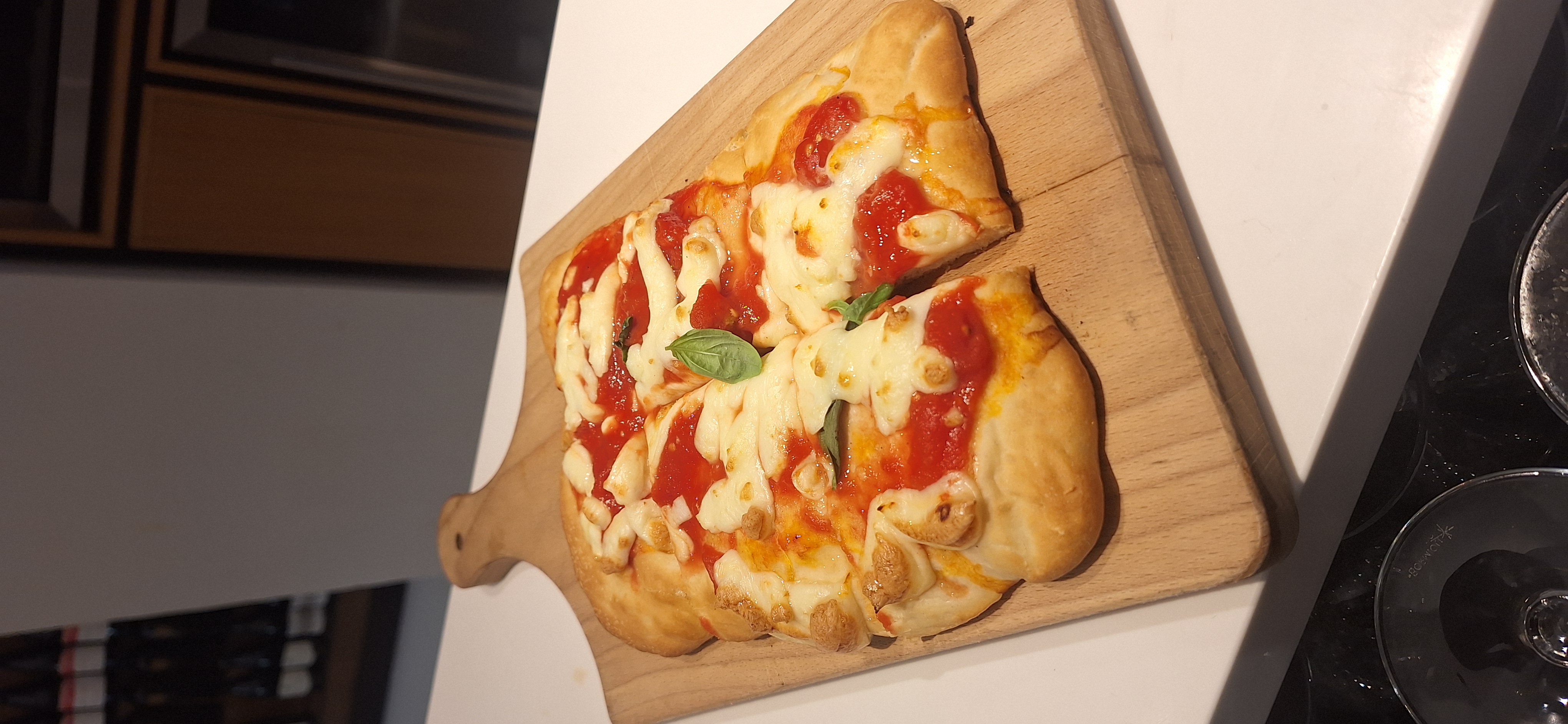 PINSA MARGHERITA